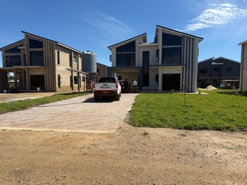 4 Bedroom Townhouse Complex