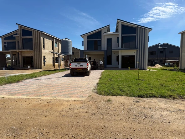 4 Bedroom Townhouse Complex