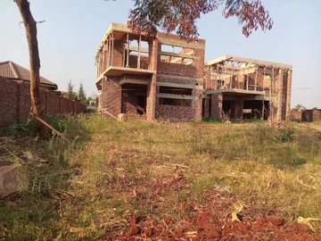 7 Bedroom House