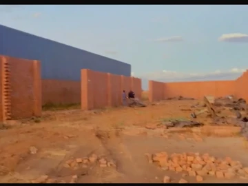 Commercial & Industrial Land