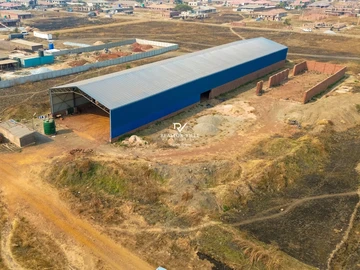 Commercial & Industrial Land