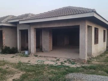 4 Bedroom House